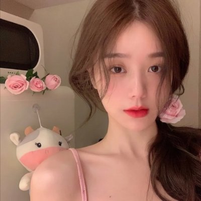 金发美人封面